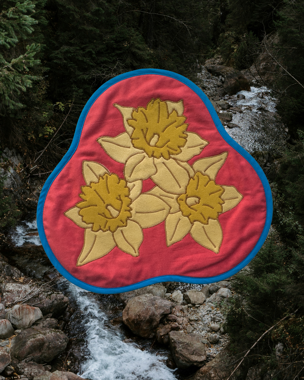egg yolk daffodils wall quilt