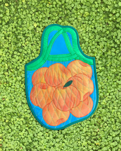 bag o' peaches wall quilt