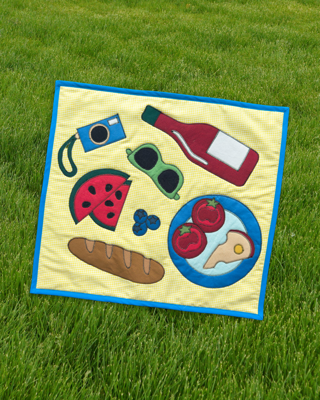 picnic blanket wall quilt