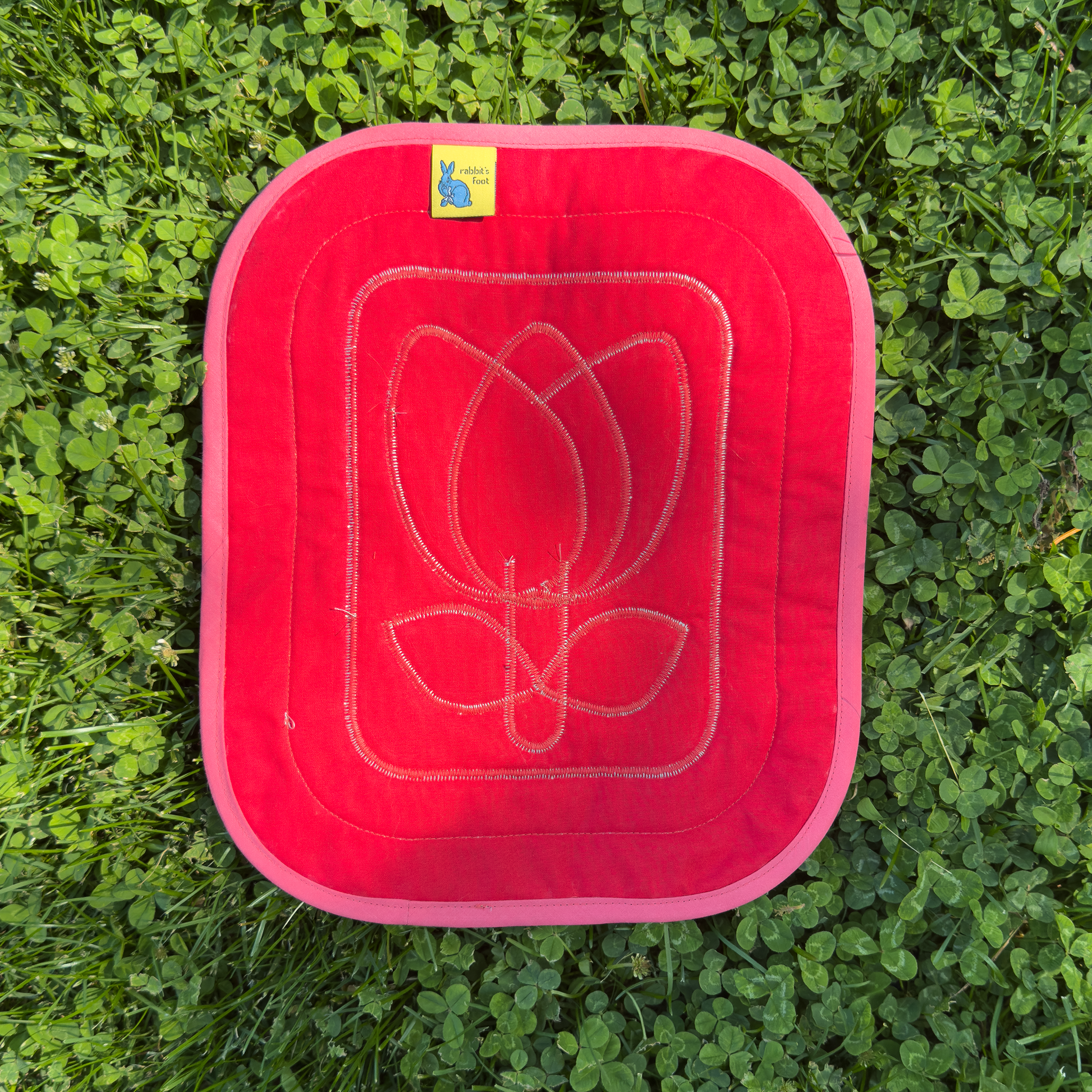 lil tulip wall quilt