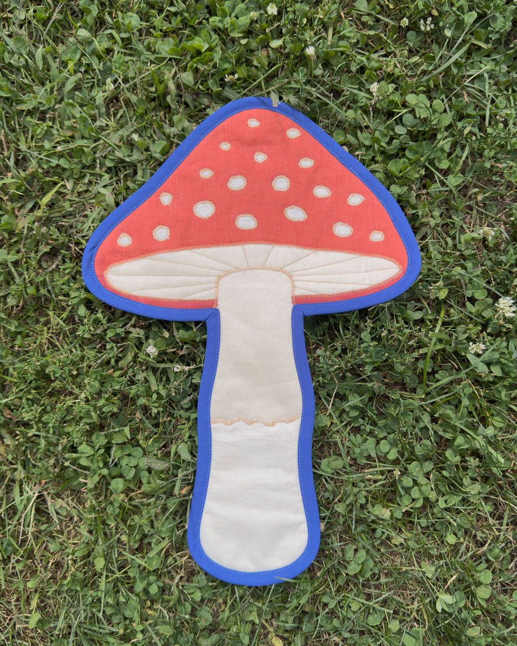 mushroom wall quilt