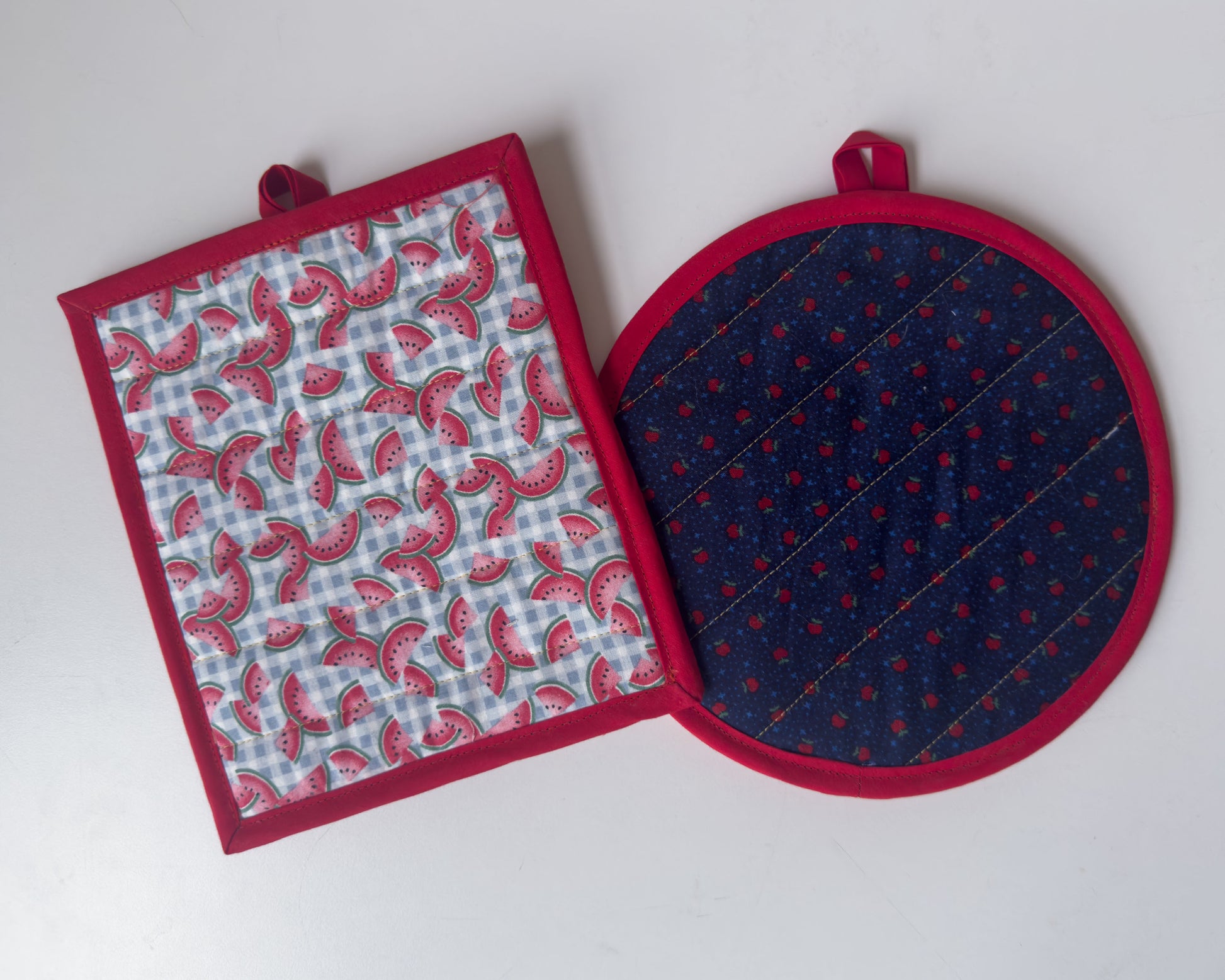 fruity pot holder set
