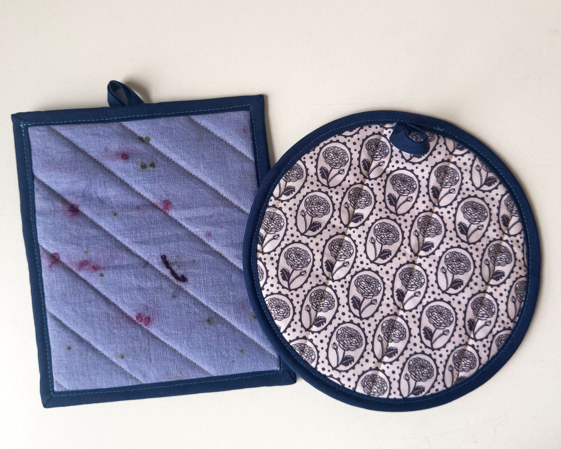 rose & natural dye pot holder set