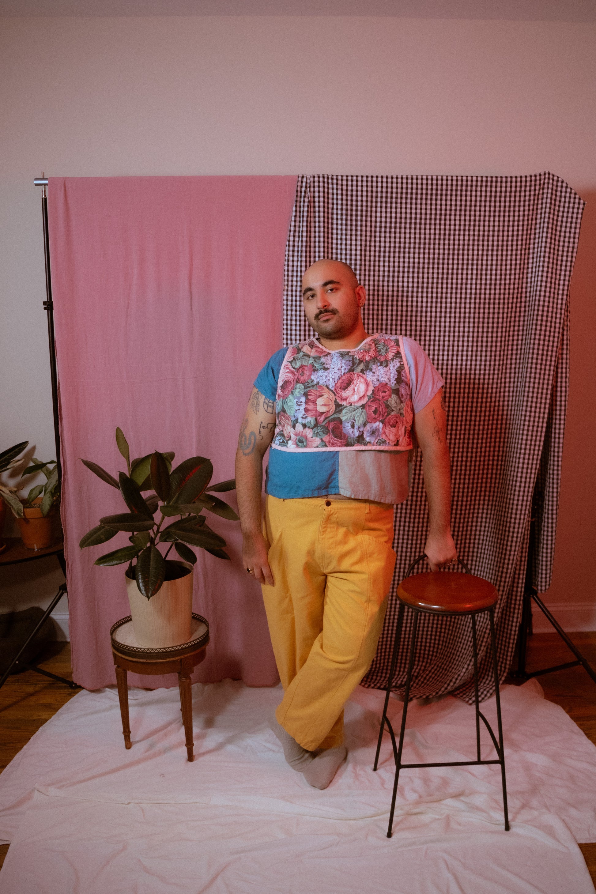 studio pants in daisy